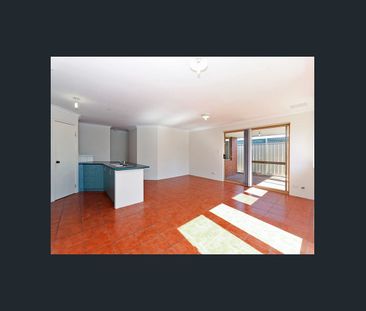 a/24 South Lake Drive, South Lake, WA 6164 - Photo 6