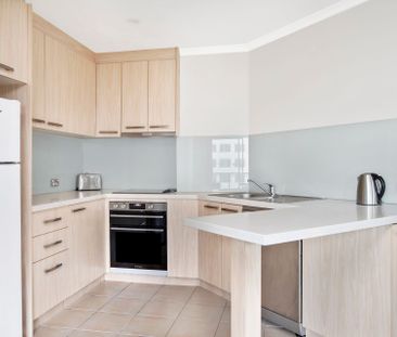 A Superb One Bedroom Apartment with Secure Parking in the Heart of ... - Photo 5