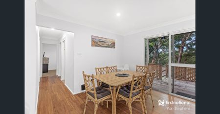 Three bedroom home in Nelson Bay with Reserve outlook - Photo 5