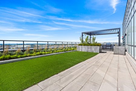 For Lease - 1195 The Queensway Avenue Unit# PH 1007, Toronto, Ontario - Photo 3