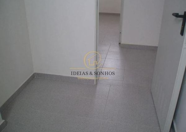 Apartamento T2 em Setúbal