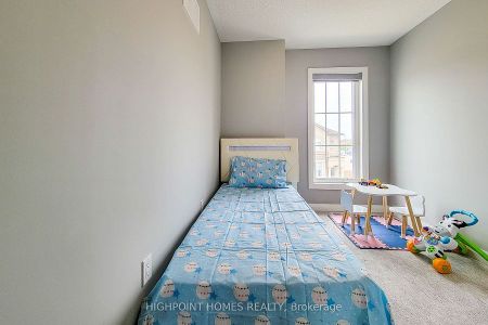 For Lease - 76 Aquarius Crescent, Hamilton, Ontario - Photo 5