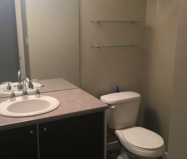 2 Bedroom - Photo 2