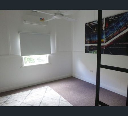 2/42 Beach Street, Harrington, NSW 2427 - Photo 4