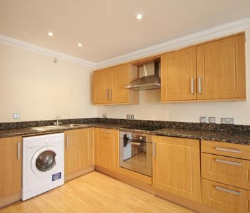 Studio to rent - Photo 6