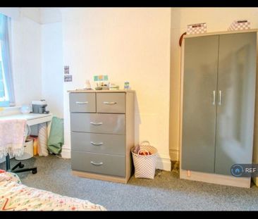 5 bedroom terraced house to rent - Photo 5
