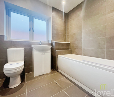 3 bedroom semi-detached house to rent - Photo 6