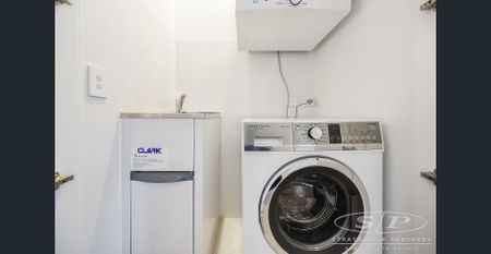 Modern & Convenient - Photo 5