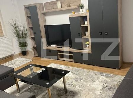 Apartament 2 camere, decomandat, 55 mp, zona Rovine. - Fotografie 4