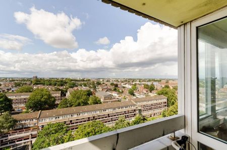 2 bedroom flat to rent - Photo 3