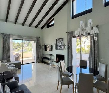 Alquiler de chalet adosado en Urbanizacion Jaralillos - Photo 1