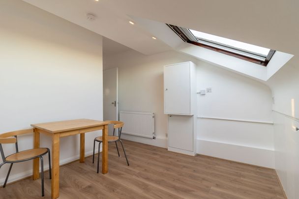 Northfield Avenue, Ealing, London, W13 9RY - Photo 1