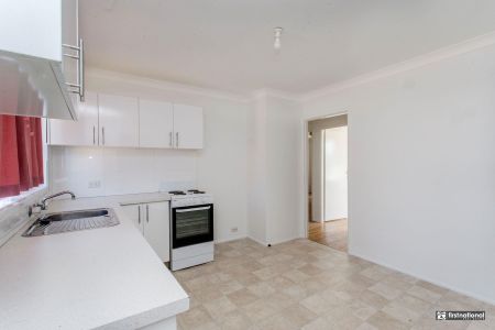 82 Barry Street, 2747, Cambridge Park Nsw - Photo 2