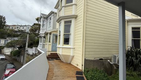 4 Myrtle Cres - Photo 4