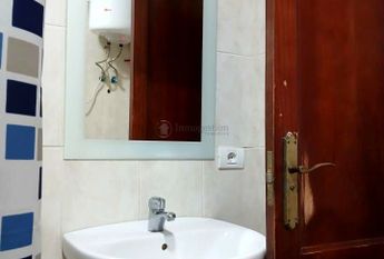 Se alquila en Buzanada apartamento de 2 dormitorios