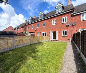 3 bedroom terraced house to rent - Photo 1