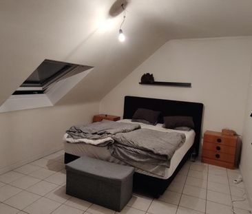 Duplex-appartement (3°+4°V.) met 2 slaapkamers + 2 terrassen - in c... - Photo 5