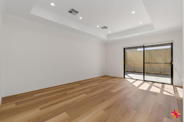 BRAND NEW MODERN VILLA IN A QUITE COMPLEX - Photo 1