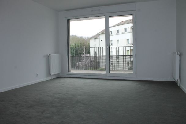 APPARTEMENT F2 - 40,57 m² OSNY - 2 pièce(s) - 40.57 m2 - Photo 1