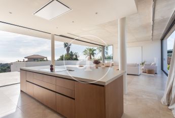 Furnished house for rent on Molí Street (Can Girona)