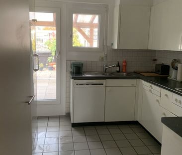 APPARTEMENT 4 PIÈCES À STÄFA (ZH), MEUBLÉ, TEMPORAIRE - Photo 5