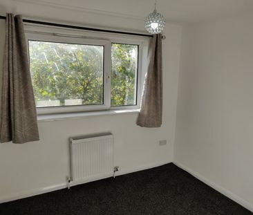 4 Bed Maisonette, Comleypark Street, G31 - Photo 4