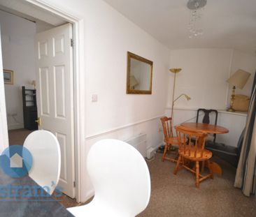 1 bed Flat for Rent - Photo 6