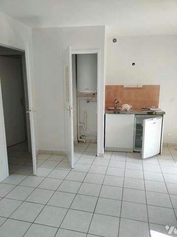 APPARTEMENT T2 - Colombier Saugnieu - Photo 2