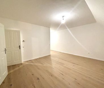 1190! Generalsanierte 2-Zimmer Wohnung mit neuer Küche ab Dezember 24! - Photo 6