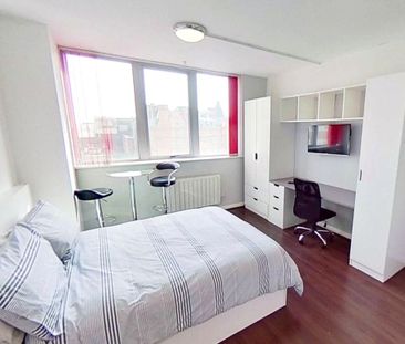 Studio to rent - Photo 3