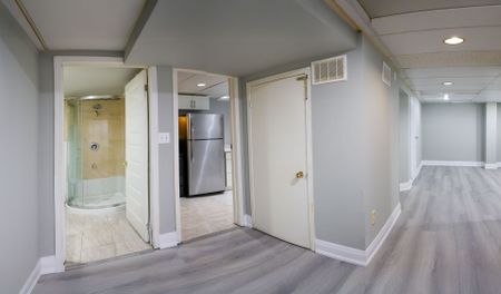 For Lease - 5209 Palomar Crescent, Mississauga, Ontario - Photo 5