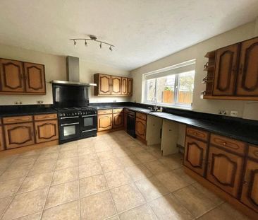 4 bedroom house to rent - Photo 3