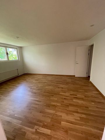 Hållsätrabacken 25 - Foto 2