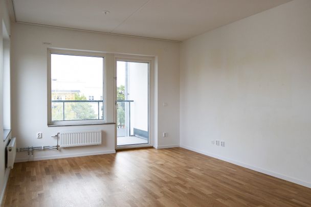 Patentgatan 8 - Foto 1