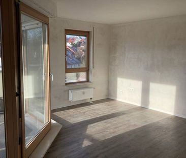 Rundum wohlfühlen: gemütliche 2,5-Zimmer-Wohnung mit Balkon <br> - Foto 1