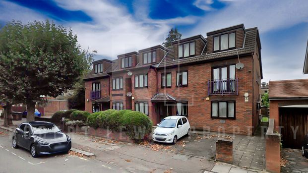 Spacious 2-Bed, 2-Bath Ground Floor Flat with Garden Access & Parking – Christchurch Avenue N12 0DE - Photo 1