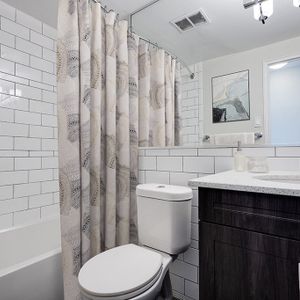 Silver Spear Apartments - Photo 3