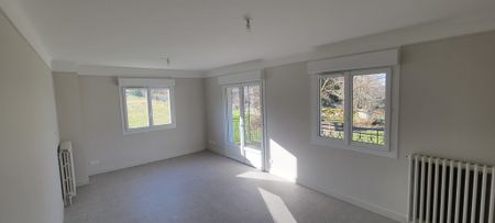 Location Maison 5 pièces 94m² ALBUSSAC 19380 - Photo 3