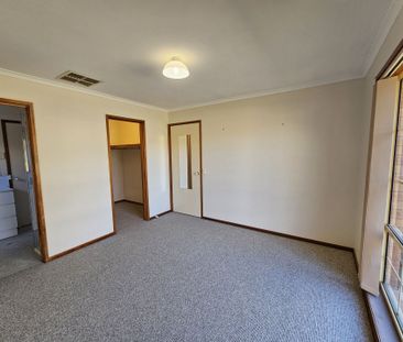 24 Nightingale Avenue - Photo 3