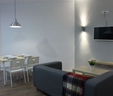 Cozy room in Valencia street - Photo 6