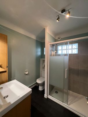 Location Appartement 4 pièces 67m² RENNES 35000 - Photo 1
