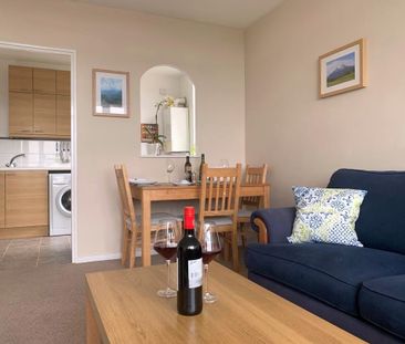 2 Bed Flat, Bisley House, SW19 - Photo 4