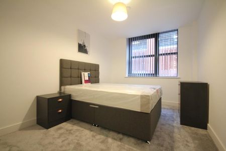 3 bedroom apartment to rent - Photo 4