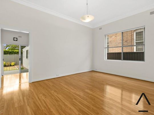 32 Pigott Street, Dulwich Hill NSW 2203 - House For Rent | Domain - Photo 1