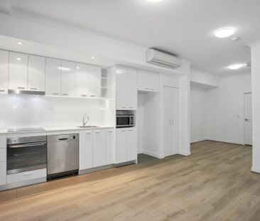 STUNNING 1x1x1 APARTMENT IN THE HEART OF SUBIACO - Photo 1