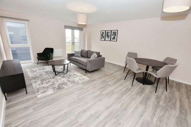 2 bedroom flat to rent - Photo 1