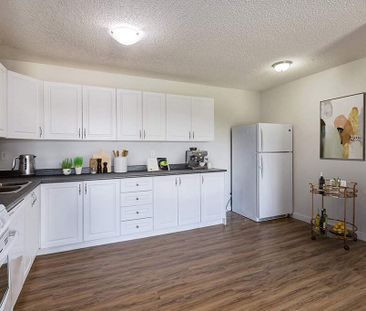 Premier Suite - 1 Bedroom - Photo 6