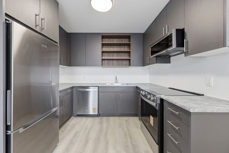 For Lease - 3 Abbot Street Unit# 129, St. Catharines, Ontario - Photo 5