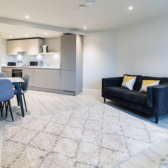 Broad Street, Birmingham, B15 - Photo 1