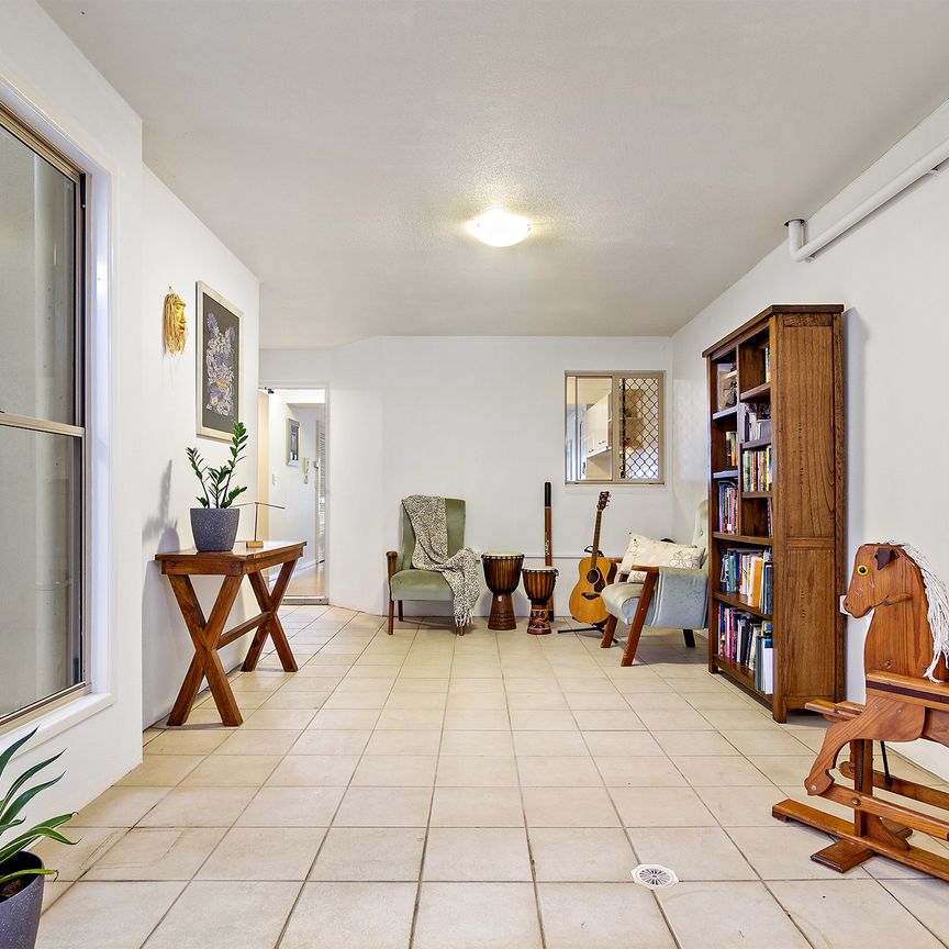 1/102 Racecourse Road, Ascot QLD 4007 - Apartment For Rent | Domain - Photo 1